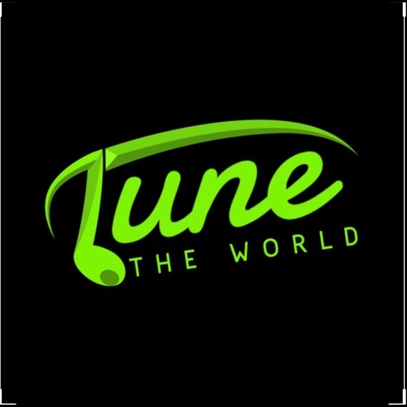 Meet your Posher, Howel - Picture 2 of 2